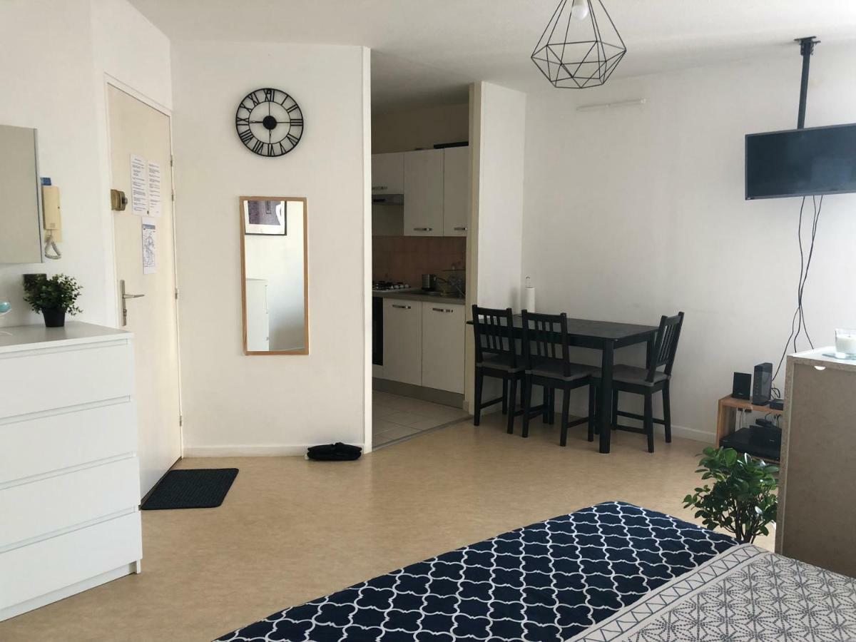 Woezon Na Mi Apartment Lyon Luaran gambar